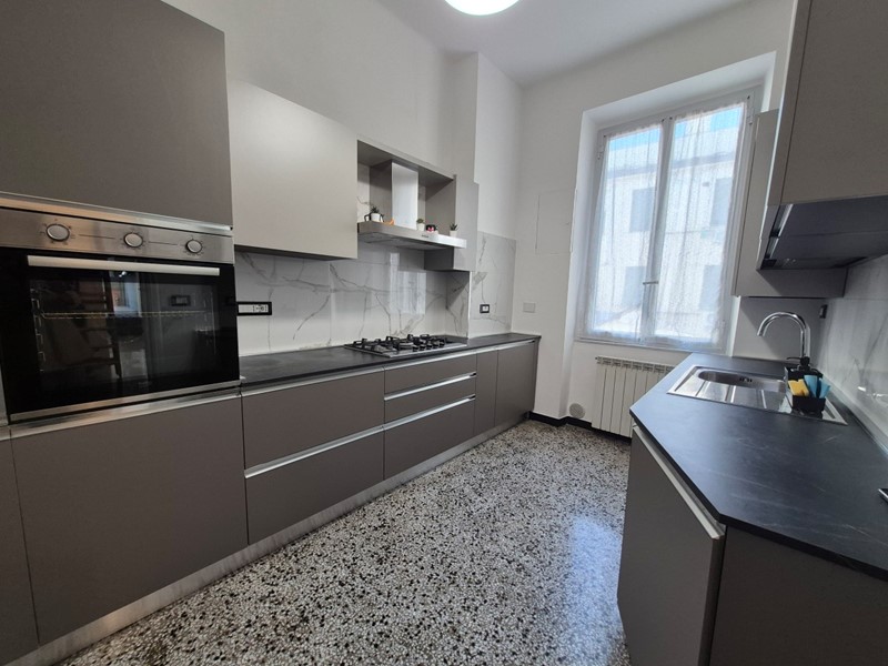 Quadrilocale in Affitto a Genova, zona Marassi, 520&euro;, 51 m², arredato