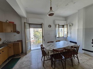 Quadrilocale in Vendita a Lamezia Terme, 60'000&euro;, 96 m²