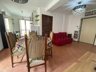 Quadrilocale in Affitto a Torino, zona San Donato, 850&euro;, 80 m², arredato, con Box