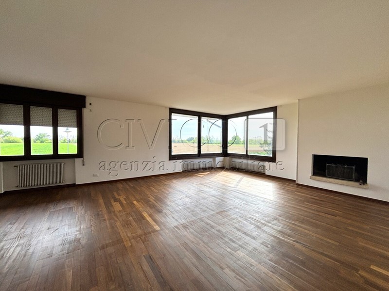 Appartamento in Vendita a Montegaldella, zona Paese, 199'000&euro;, 195 m², con Box