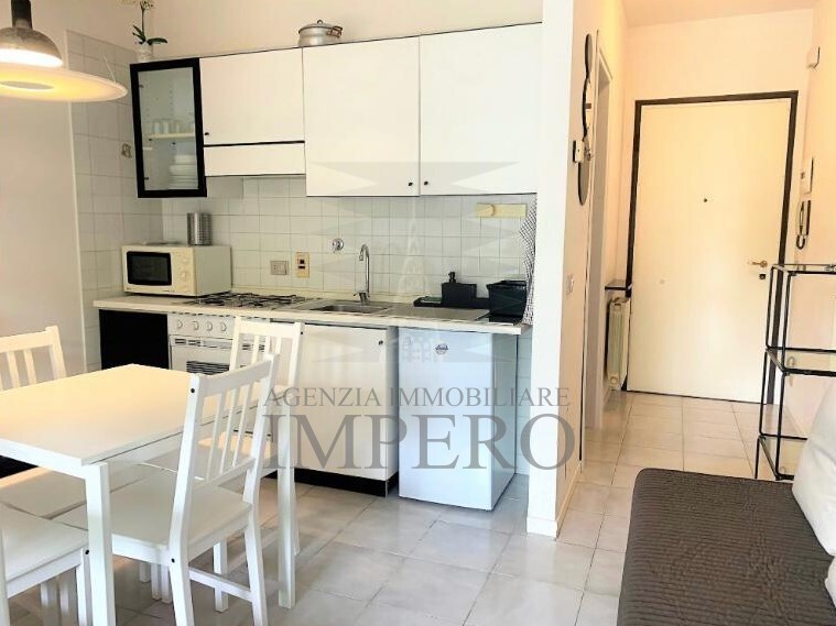 Monolocale in Vendita a Ventimiglia, zona Biscione, 155'000&euro;, 40 m²
