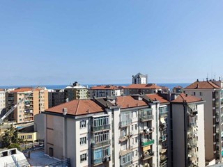 Appartamento in Affitto a Savona, zona Oltre Letimbro, 750&euro;, 100 m²