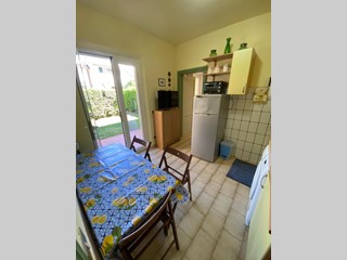 Appartamento in Affitto a Camaiore, zona Lido di Camaiore, 60 m², arredato