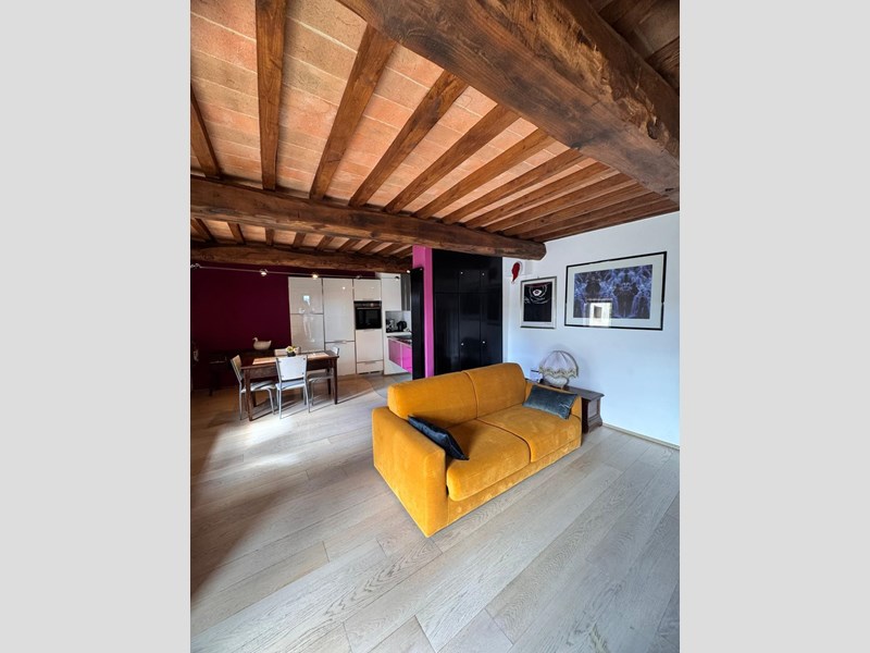 Appartamento in Vendita a Sovicille, zona Rosia alta, 230'000&euro;