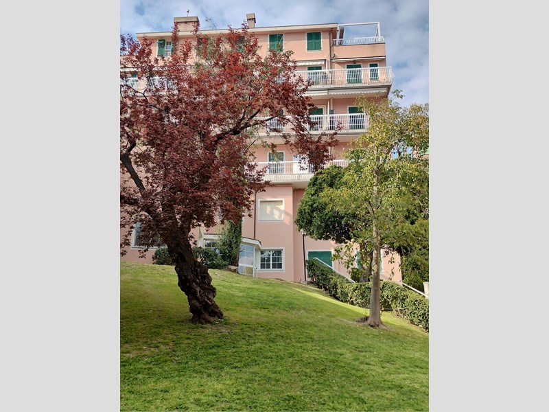 Trilocale in Vendita a Chiavari, zona panoramica , 400'000&euro;, 90 m², arredato