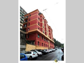 Trilocale in Vendita a Genova, 36'070&euro;, 77 m²