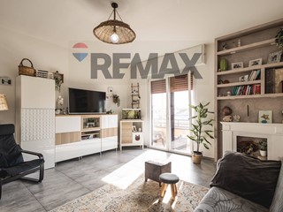 Appartamento in Vendita a Pesaro, 325'000&euro;, 136 m²