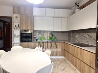 Trilocale in Vendita a Spinetoli, 170'000&euro;, 75 m²