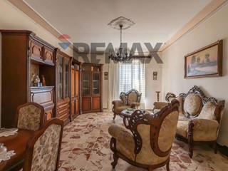 Appartamento in Vendita a Caltagirone, 40'000&euro;, 119 m²