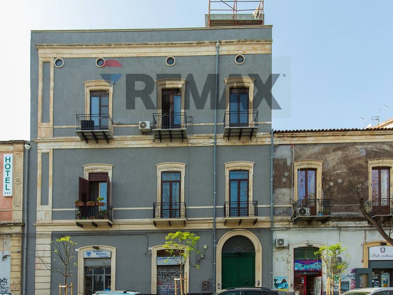 Trilocale in Affitto a Catania, 650&euro;, 110 m²