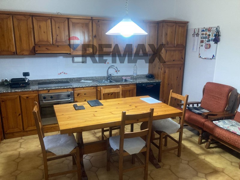 Appartamento in Vendita a Buttapietra, 180'000&euro;, 107 m²
