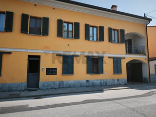 Bilocale in Vendita a Travacò Siccomario, 99'000&euro;, 60 m²