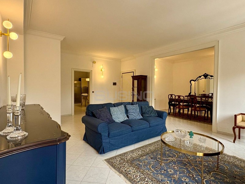 Quadrilocale in Affitto a Siracusa, 1'200&euro;, 140 m²