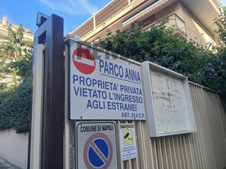 Quadrilocale in Vendita a Napoli, 465'000&euro;, 135 m²