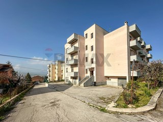 Quadrilocale in Vendita a Cupramontana, 39'500&euro;, 86 m²