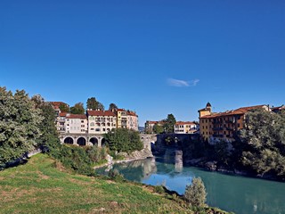 Appartamento in Vendita a Ivrea, 450'000&euro;, 300 m²