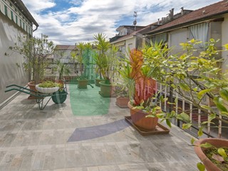 Appartamento in Vendita a Moncalieri, 230'000&euro;, 184 m²