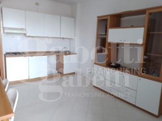 Appartamento in Vendita a Rodi Garganico, 120'000&euro;, 96 m²