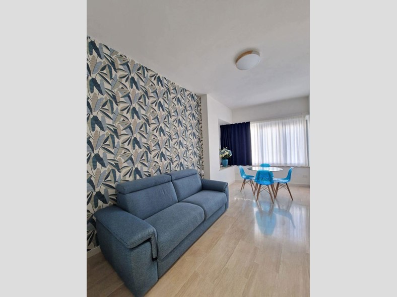 Bilocale in Affitto a Brindisi, 680&euro;, 70 m², arredato