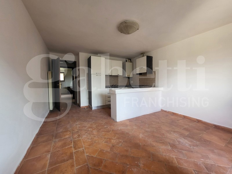 Trilocale in Vendita a Gubbio, 60'000&euro;, 63 m²