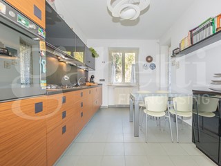 Appartamento in Vendita a Rivoli, 515'000&euro;, 163 m², con Box