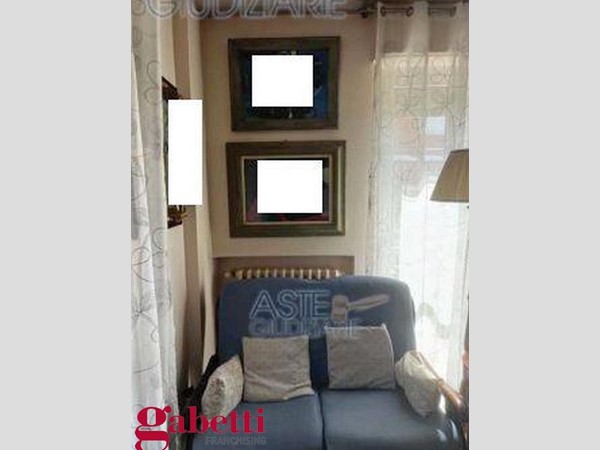Quadrilocale in Vendita a Sanfrè, 71'437&euro;, 142 m², con Box