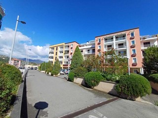 Bilocale in Vendita a Sestri Levante, 390'000&euro;, 42 m²