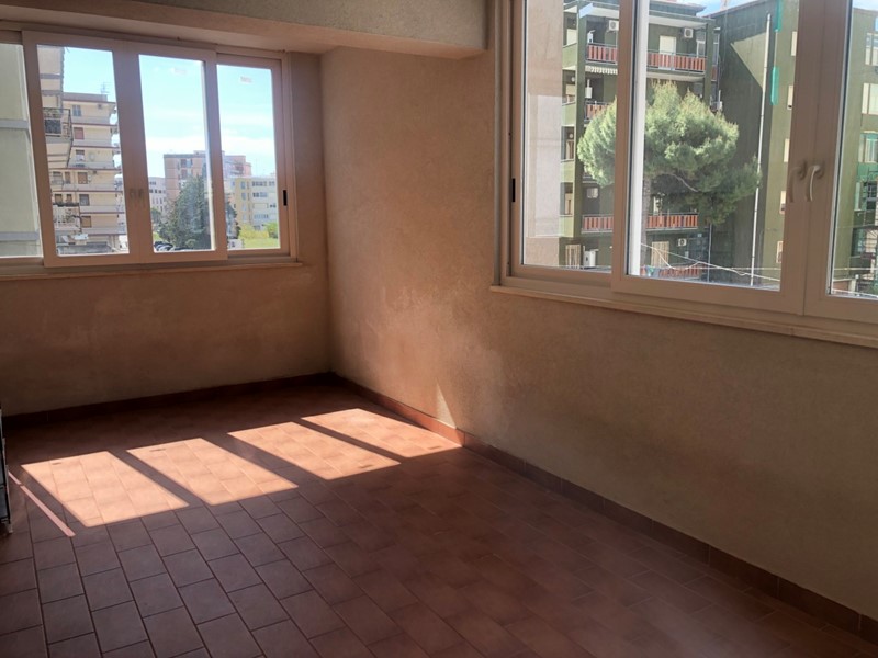 Trilocale in Vendita a Siracusa, zona PANAGIA, 133'000&euro;, 76 m², arredato, con Box