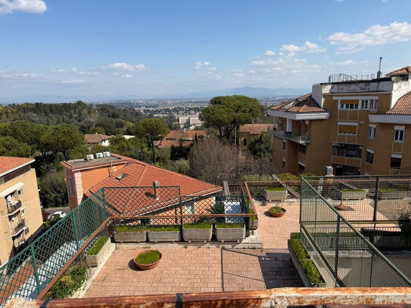 Appartamento in Vendita a Roma, 749'000&euro;, 140 m²