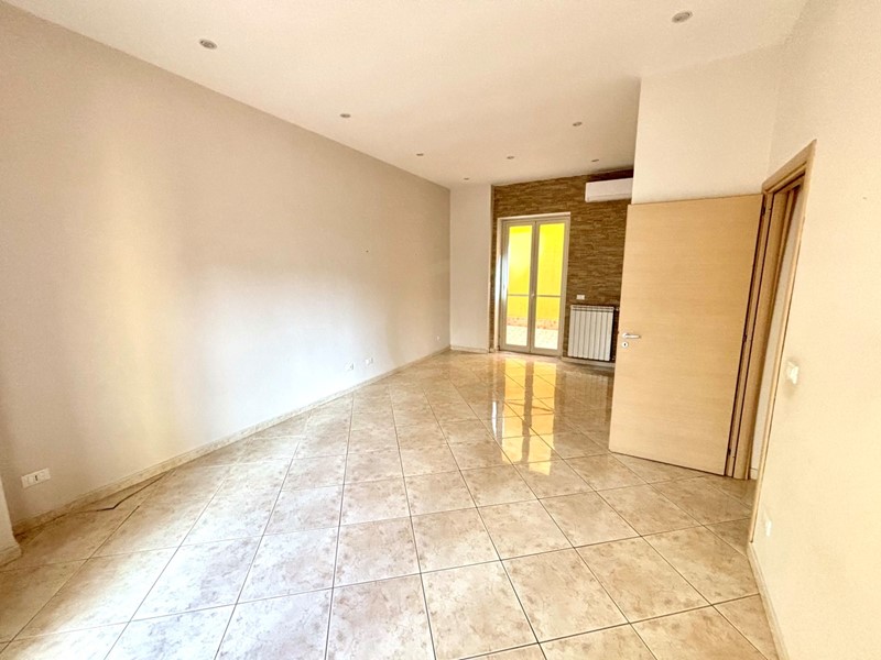 Quadrilocale in Vendita a Misterbianco, zona Centro, 160'000&euro;, 130 m²