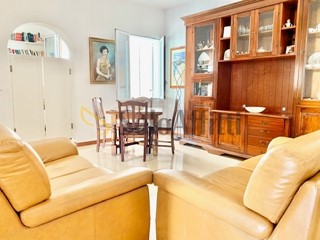 Quadrilocale in Affitto a Bari, zona Murat, 1'200&euro;, 115 m², arredato