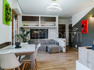 Quadrilocale in Vendita a Collesalvetti, zona Stagno, 169'000&euro;, 85 m²