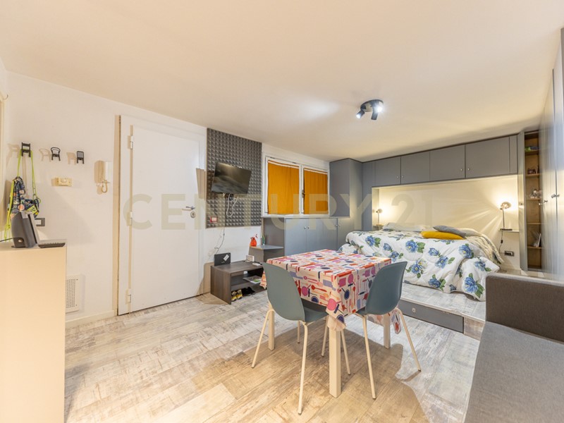 Appartamento in Vendita a Roma, 200'000&euro;, 36 m², arredato
