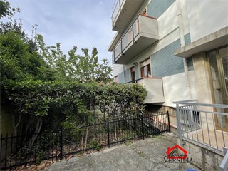 Appartamento in Vendita a Carrara, 229'000&euro;, 130 m²