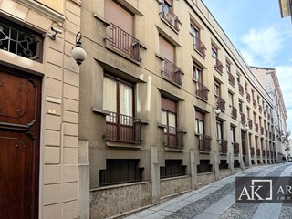 Trilocale in Vendita a Novara, 180'000&euro;, 80 m²