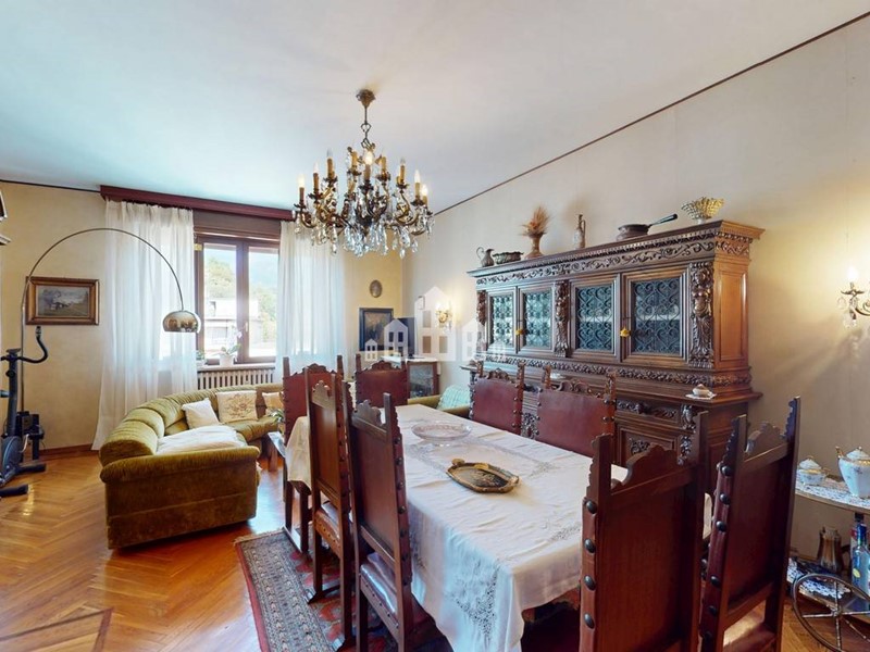 Quadrilocale in Vendita a Ivrea, 80'000&euro;, 110 m²