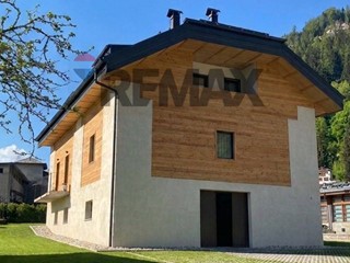 Appartamento in Vendita a Ossana, 230'000&euro;, 66 m²