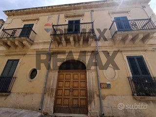Bilocale in Vendita a Noto, 112'000&euro;, 149 m²