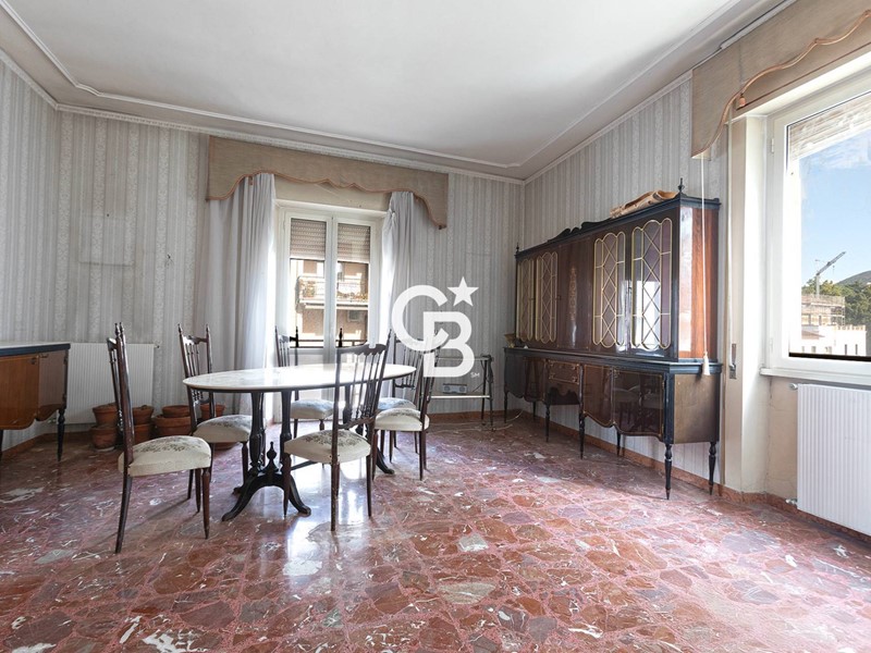Quadrilocale in Vendita a Viterbo, 120'000&euro;, 120 m²