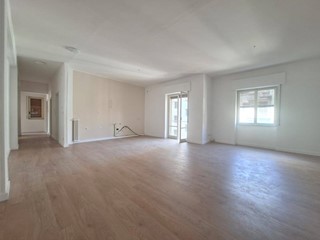 Quadrilocale in Vendita a Avellino, 195'000&euro;, 124 m²