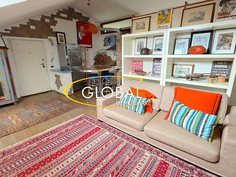 Monolocale in Vendita a Ancona, 98'000&euro;, 74 m²