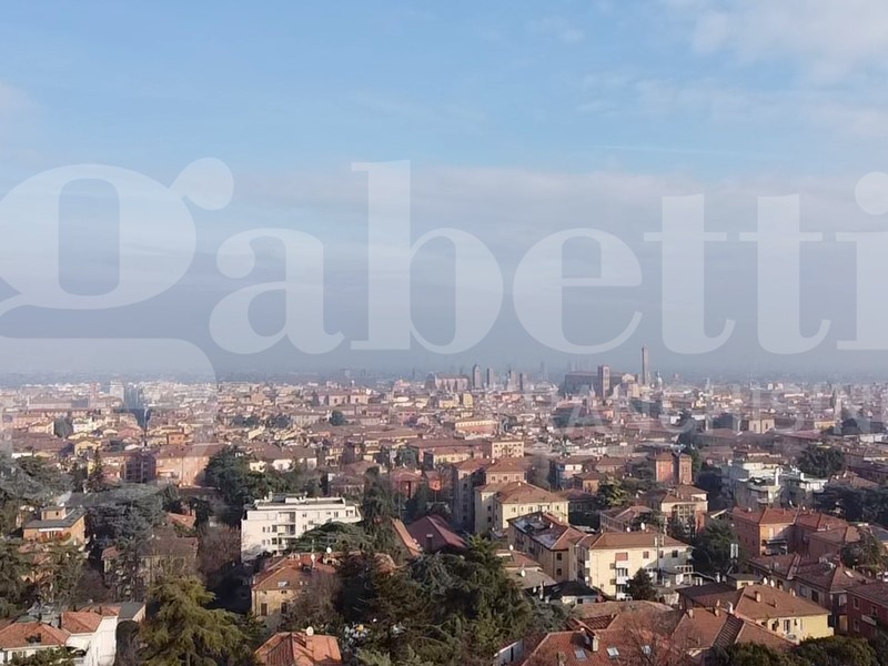 Attico in Vendita a Bologna, 1'300'000&euro;, 230 m²