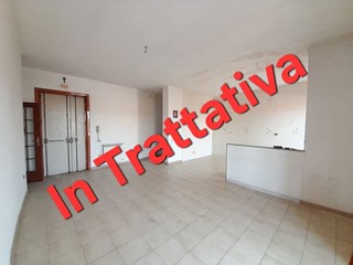Quadrilocale in Vendita a Caivano, 90'000&euro;, 90 m²