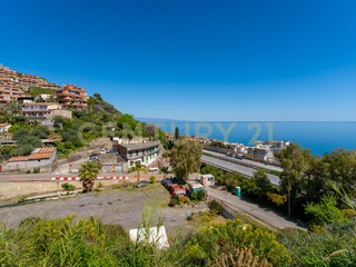 Bilocale in Vendita a Letojanni, 79'000&euro;, 45 m²