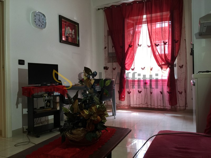 Bilocale in Affitto a Torino, zona Lucento, 590&euro;, 45 m², arredato