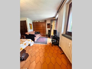 Bilocale in Vendita a Morgex, zona Ruine, 180'000&euro;, 50 m², con Box