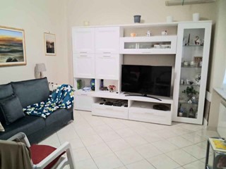 Appartamento in Vendita a Genova, zona Marassi, 150'000&euro;, 85 m²