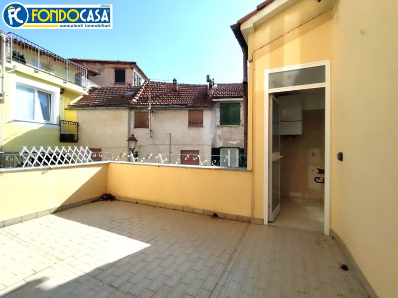 Trilocale in Vendita a Albisola Superiore, 99'000&euro;, 81 m²