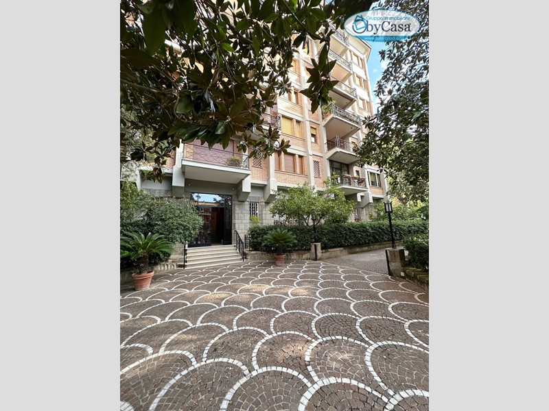 Bilocale in Affitto a Roma, 100'000&euro;, 60 m²