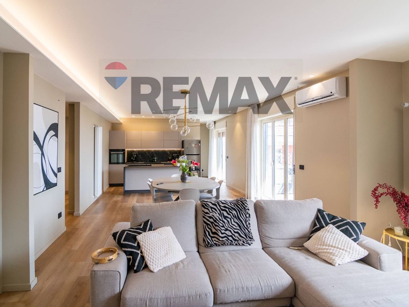 Appartamento in Vendita a Tremestieri Etneo, 295'000&euro;, 168 m²